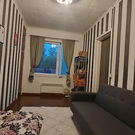 Vierashuonemajoitus Homestay *